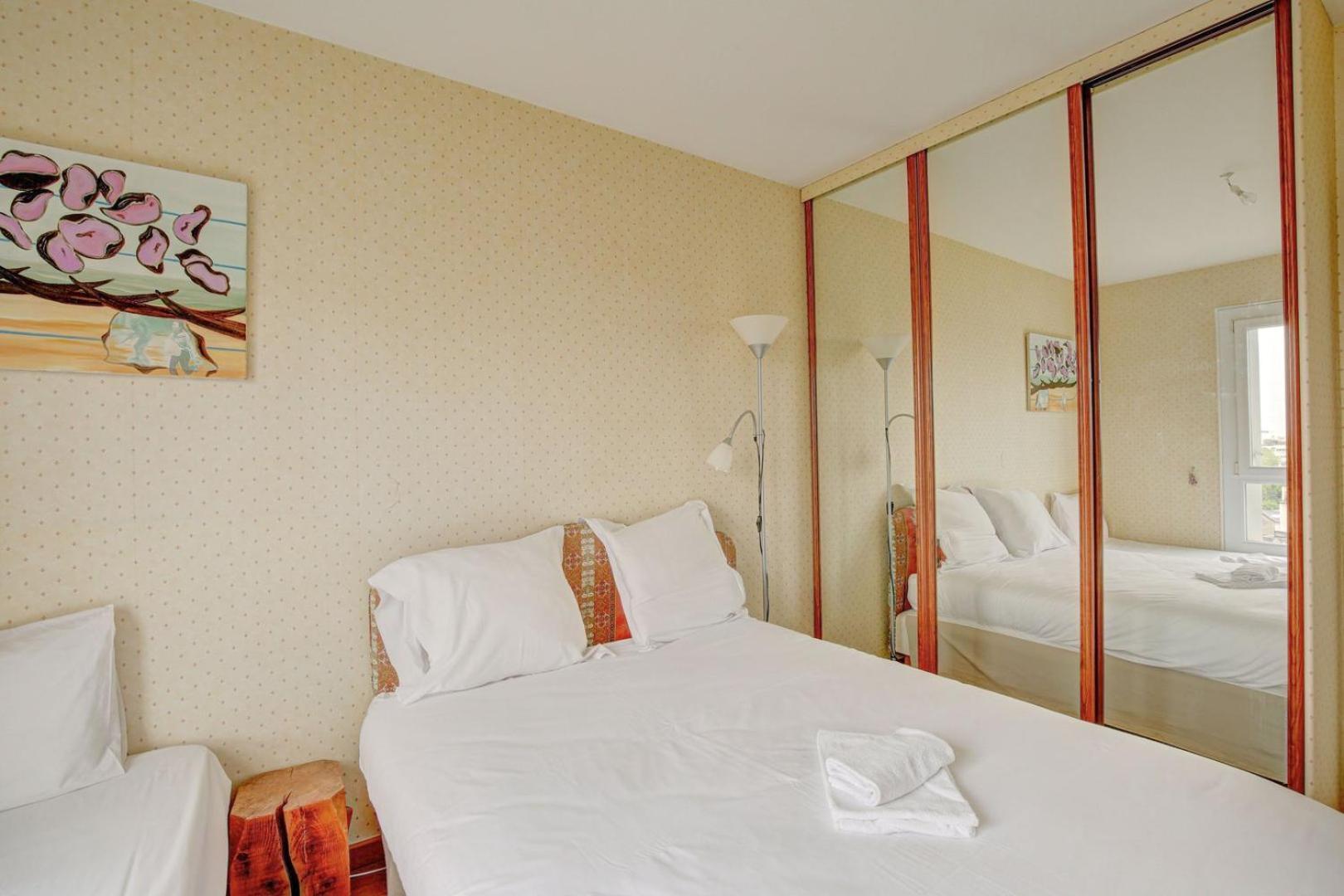 Aux Portes Des Lilas Bagnolet Luaran gambar